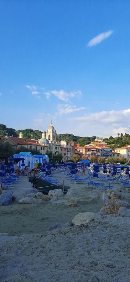 L'Angolo D'Amare Lerici Exterior photo